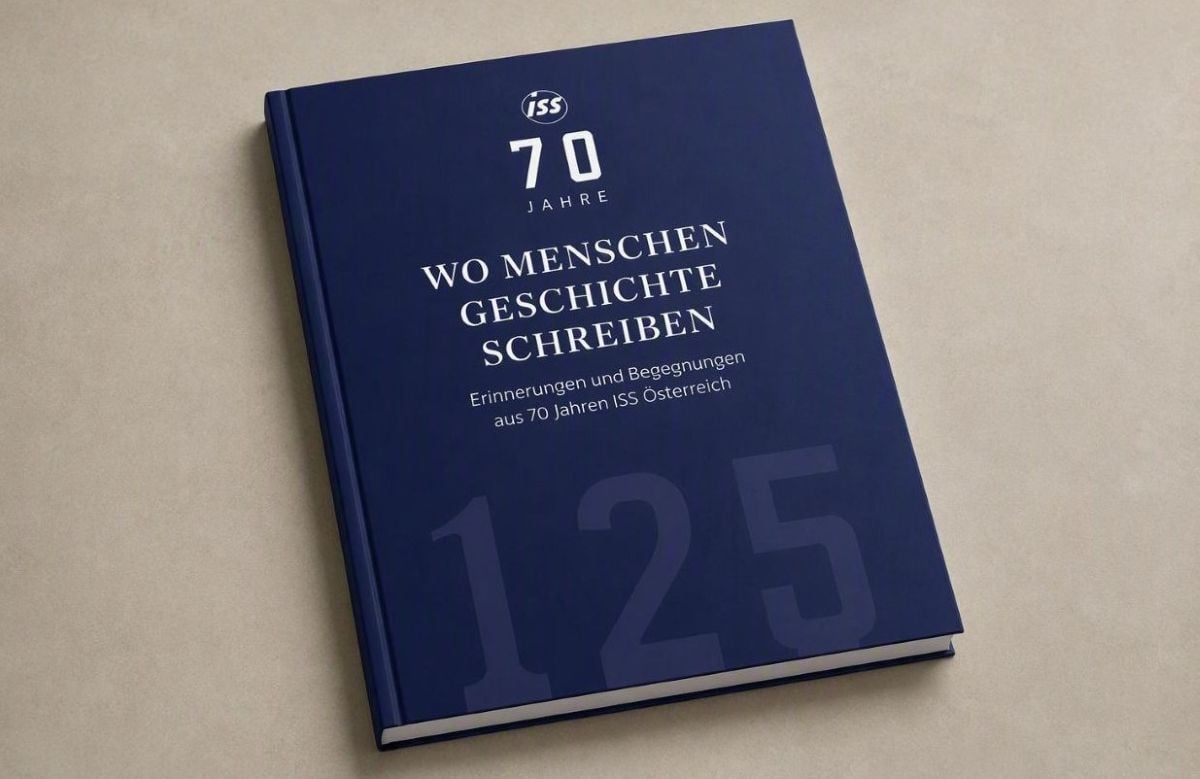 Buch „Wo Menschen Geschichte schreiben“ mit Mitarbeitergeschichten aus 70 Jahren ISS Österreich