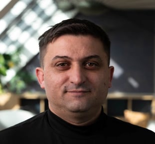 800x739_ISS-Mitarbeiterportraits-2026-Dejan-Balog