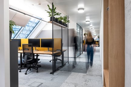 Web_Desktop-AT_Headoffice-ThePlace 10