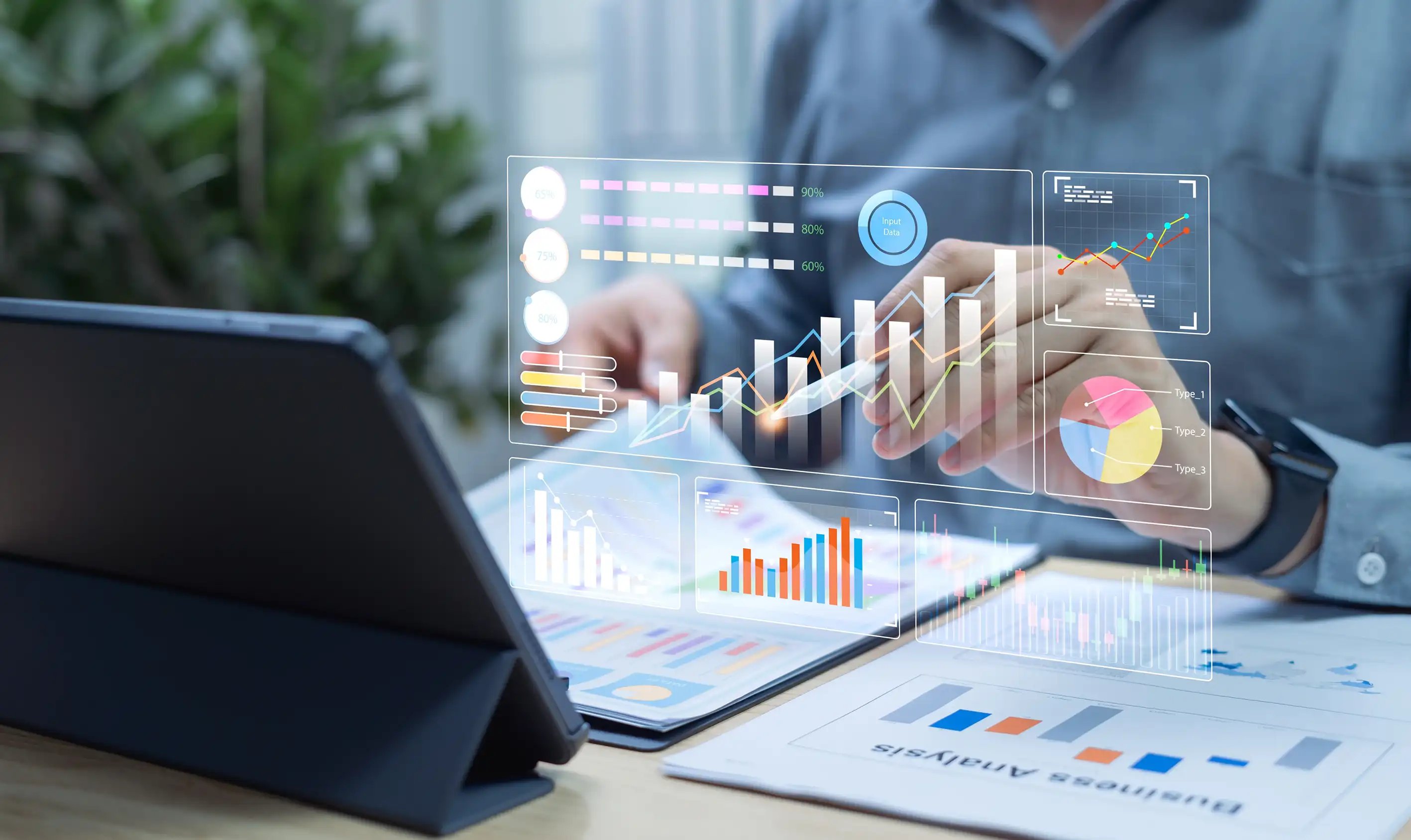 Digitale Datenanalyse mit Diagrammen und Kennzahlen zur Steuerung von Facility Management und Performance